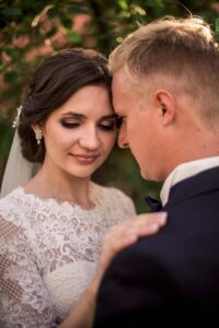 恋愛詐欺に関する話題のすり替えとは何か？